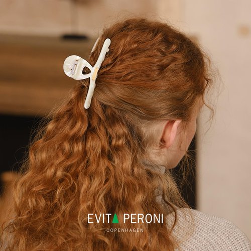 EVITA PERONI Extra Large Hair Clips for Women with Strong Grip Suitable for Oversized hairstyles, Hair Claw Full Clip and Half Clip - White