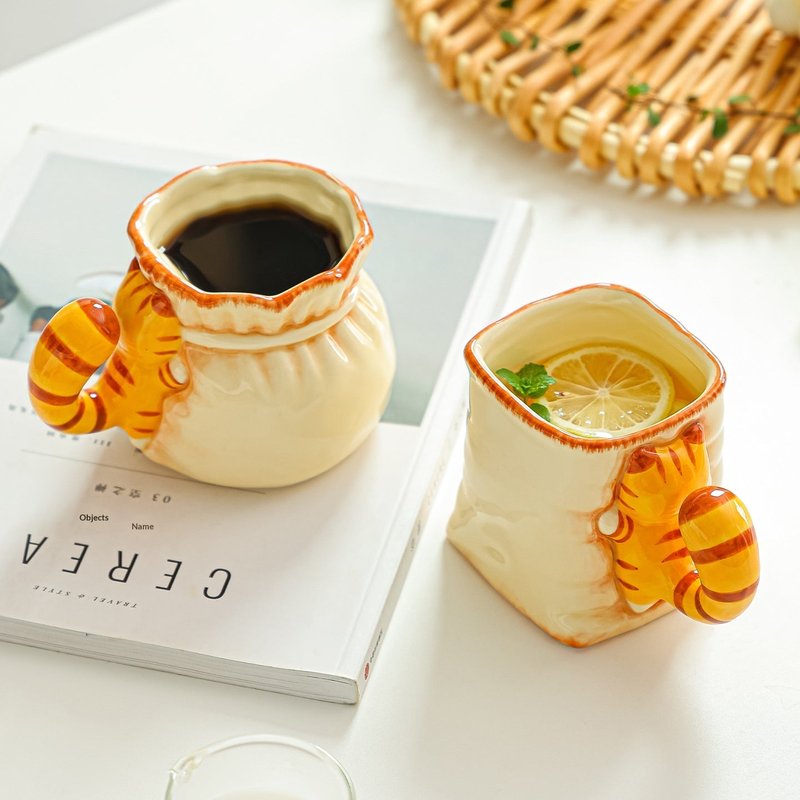 Large-Capacity Ceramic Cat Mug with Multiple Variants - 301-400ml