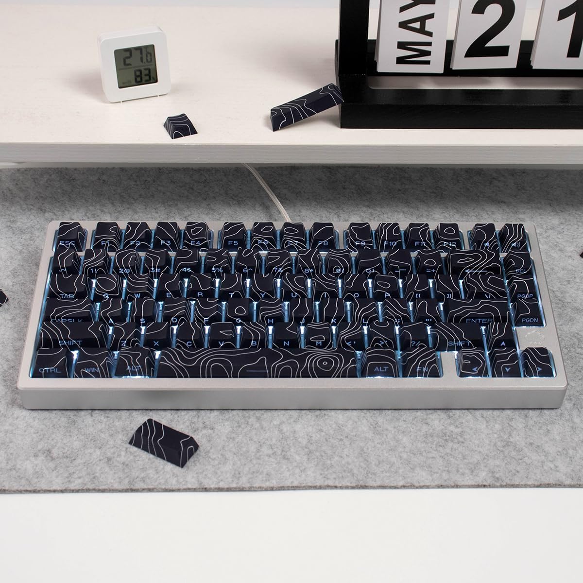 131 Keys Black Topographic Keycaps Cherry Profile Side Print Keycaps Set Fit for 60% 65% 75% 95% Cherry Mx Switches Mechanical Keyboard