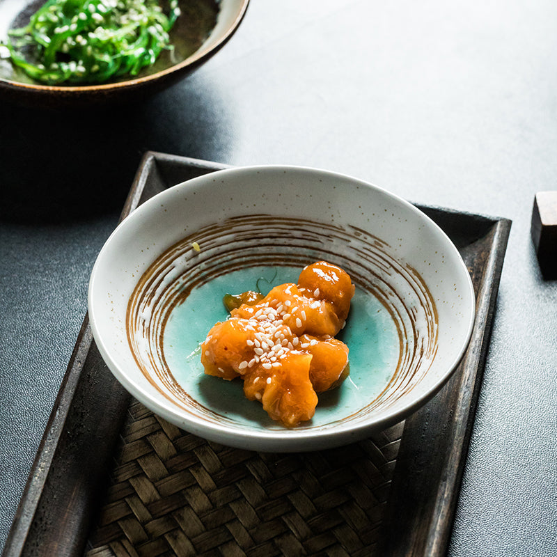 Japanese Style Small Round Shallow Porcelain Bowl for Vegetables & Seasonings