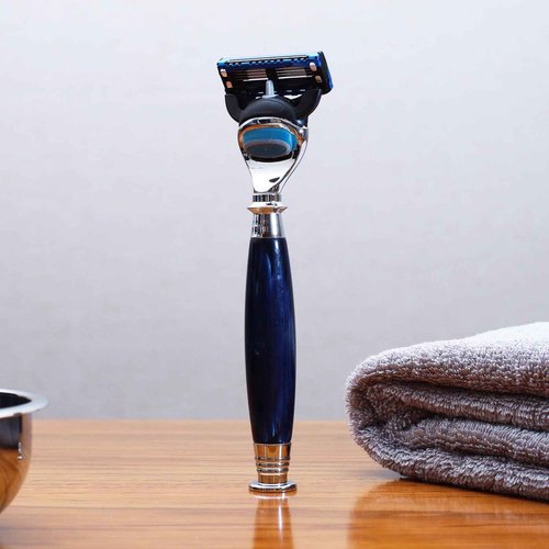 Magyfosia Luxury Shaving Razor Kit for Men with 5-Layer Shave Blade,Badger Hair Shaving Brush and Soap BowL,Unique Shaving Present Tool for Him