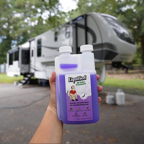 Liquified RV Toilet Treatment - Black Holding Tank Digester - Odor Eliminator - Lavender Scent - Matts RV Reviews (Lavender, 32oz)
