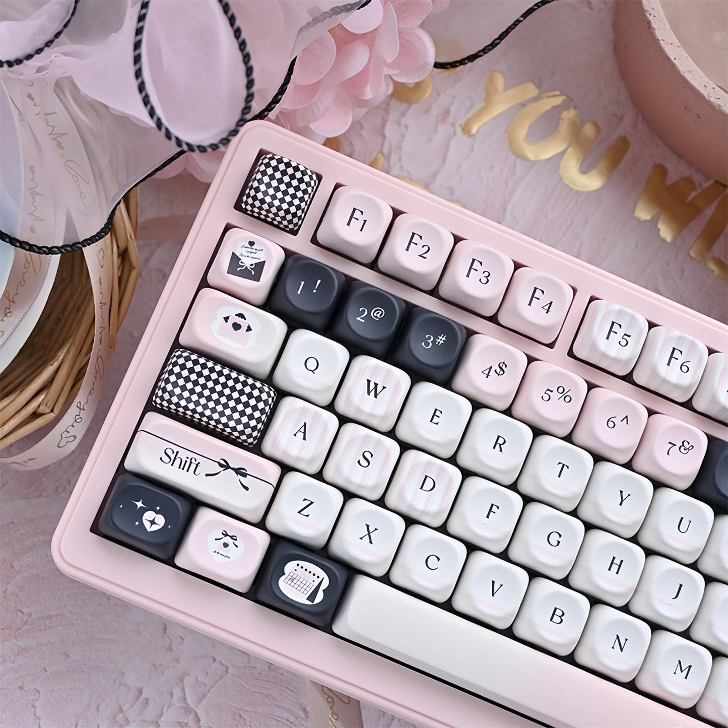 ZMX Pink and Black Keycaps,MOA Profile Cute Keycaps PBT Dye-Sub Kawaii Custom Full Size Keycap Set for Cherry MX Switch ANSI Layout 75% 60% Mechanical Gaming Keyboard DIY Creamy Key Cap (126Keys)