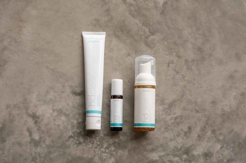 doTERRA - HD Clear Facial Kit - Facial Lotion, Foaming Face Wash, and HD Clear Blend