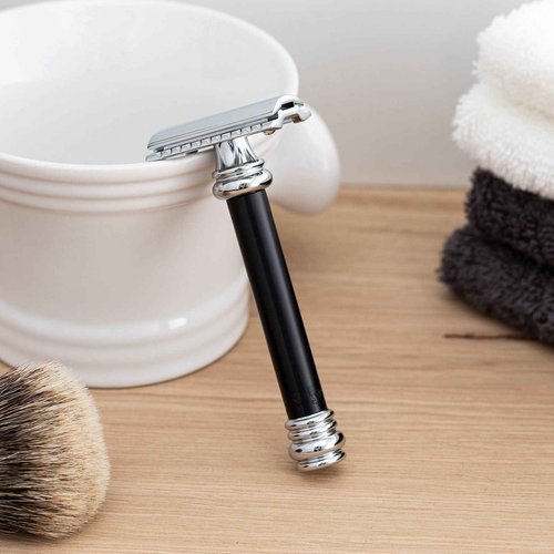 MERKUR 38B Double Edge Safety Razor - Black Handle | Extra Large Barber Pole Grip Brass Handle | Made in Germany | Plastic-Free | Two Piece Design | Closed Comb | Straight Bar