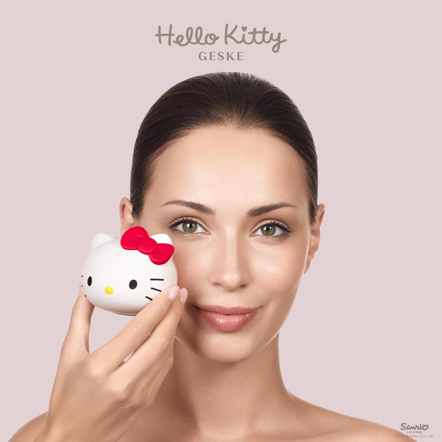 GESKE x Hello Kitty SmartAppGuided™ Sonic Facial Brush | 4 in 1 | Electric Facial Cleansing Brush | Cleansing Brush | Vibrating Facial Brush | Skin Cleansing | Skincare | Gentle Face-Cleansing