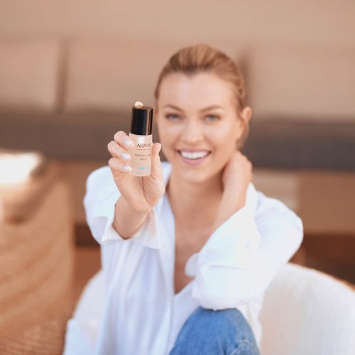 AHAVA Hyaluronic Acid Serum - Transparent silky serum to upsurge the skin’s moisture, maintains moisture level, smooths dehydration lines, with Osmoter, Matrixyl 3000, Allontoin & ATPeptide, 1 Fl.Oz