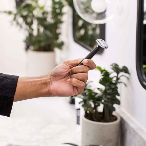 OneBlade ELEMENT Single-Blade Safety Razor, Classic Manual Shaving Razor, Black Aluminum