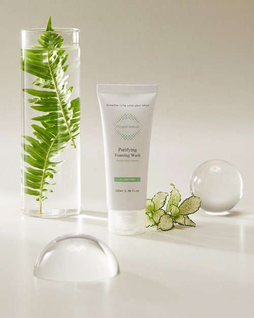 OxygenCeuticals Purifying Foaming Wash – pH 5.0 Low Acidic Gel Cleanser, Mild & Refreshing Face Wash with Botanical Extracts Suitable for Daily Use. 10.8 fl.oz (320ml)