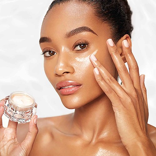 Charlotte Tilbury Magic Eye Rescue Refill - Smoothing & Hydrating Under Eye Cream with Time-Released Retinol & Botanical Complex for Dark Circles, Puffiness & Fine Lines - For Smoother, Youthful Skin