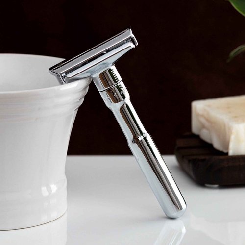 MERKUR FUTUR 701 Adjustable Double Edge Safety Razor - Bright Chrome | Adjustable Razor With Dial | Made in Germany | Plastic-Free | Snap-On Cap Design | Straight Bar