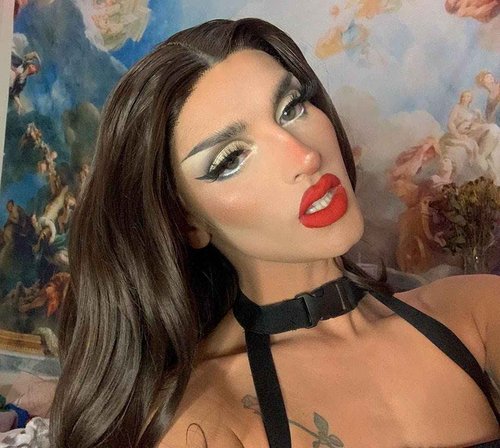 SAPPHIREWIGS Dark Brown Long Wavy T-Part Lace Front Wig For Women Natural Looking Heat Resistant Black Synthetic Hair Wigs 26inch