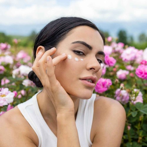 Alteya Organics Eye Cream Certified Organic Skin Care 0.51 Fl Oz/15 mL Bio Damascena Award-Winning Ageless Eye Contour Cream With Organic Bulgarian Rose Oil Brightening, Nourishing and firming