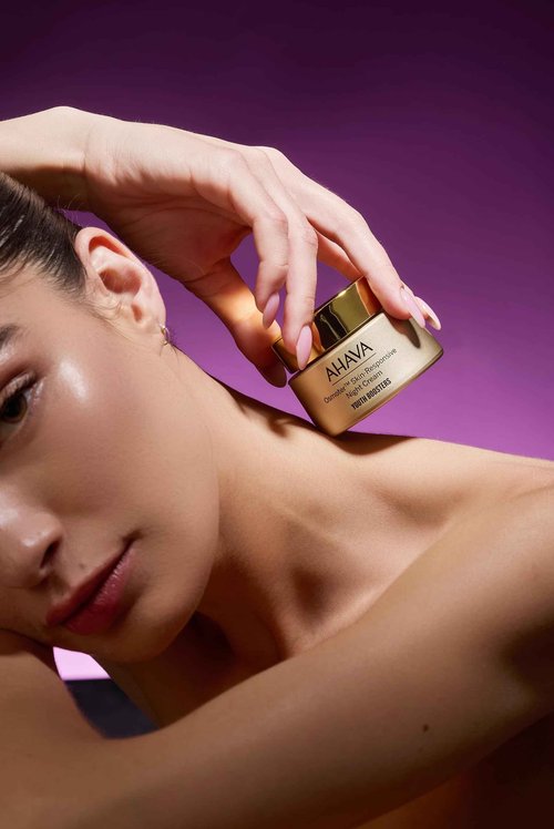 AHAVA Osmoter Skin-Responsive Night Cream - With the patented Smartium technology, re-sets the look of skin during night with intense activity & boosts skin renewal for enhanced luminosity, 1.7 Fl.Oz