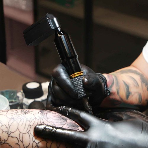 Wireless Tattoo Gun,Solong Tattoo Gun Wireless Complete Tattoo Kit with 40pcs EN01S Tattoo Cartridge Needles EM128EN01S-1-FBA-SL