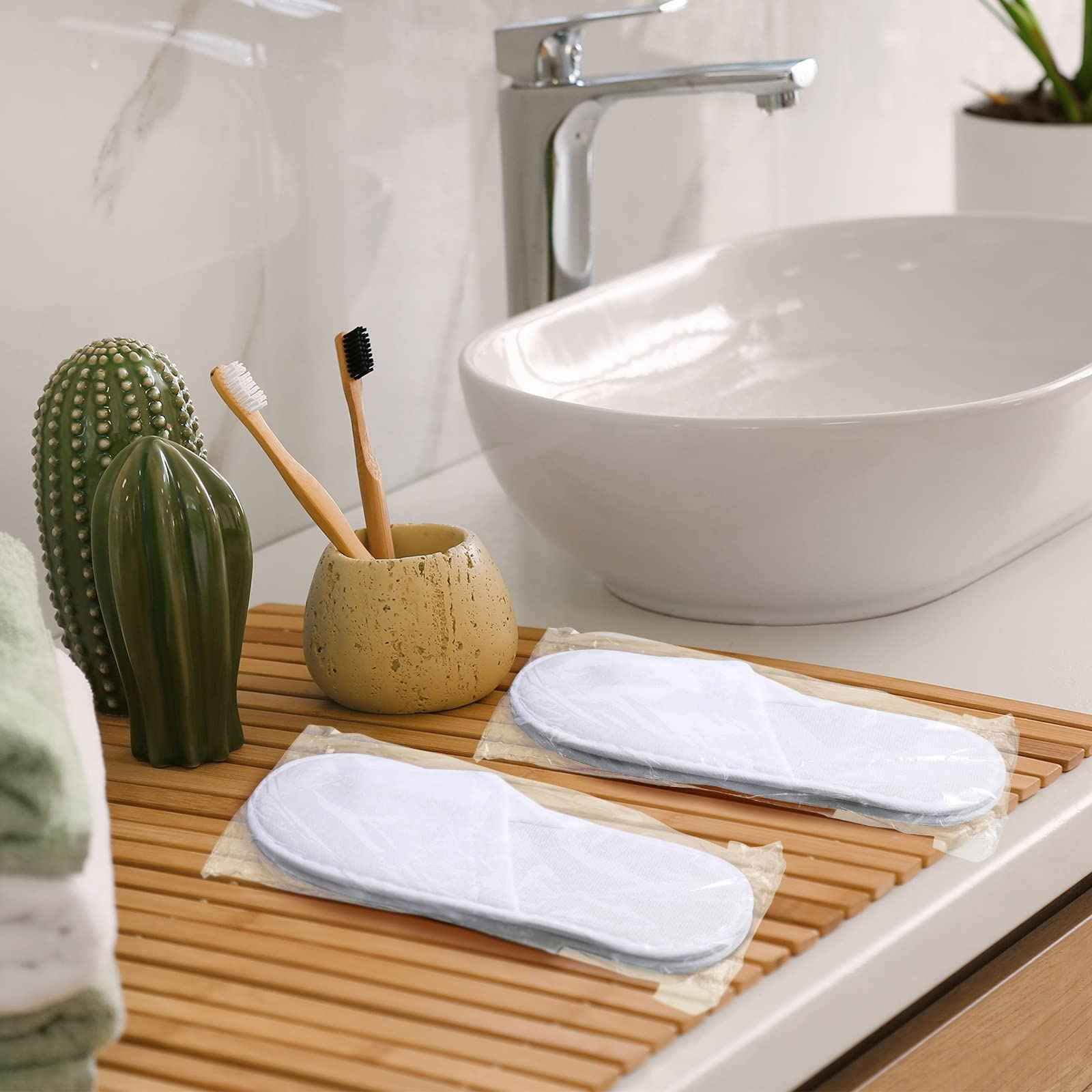 JaGely 120 Pairs Bulk Disposable Slippers Non Slip Hotel Spa Slippers Fluffy Closed Toe for Home Indoor Wedding Travel Party Guests Men Women(White)