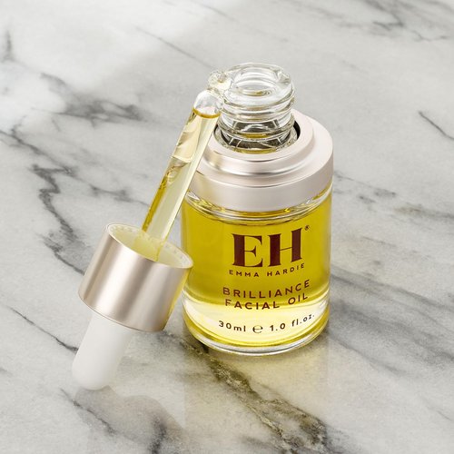 Emma Hardie 30ml Brilliance Facial Oil with Botanical Extract Blend, Use to Hydrate & Revitalise Skin, Promote Glow & Youthful Look & Reduce Wrinkles, Suitable for Sensitive Skin, Vegan & Cruelty Free
