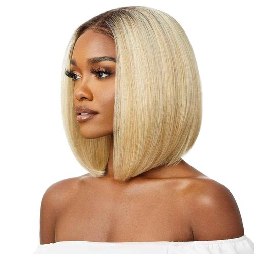 Outre Lace Front Wig Perfect Hair Line 13X4 JENISSE (DRCHOCRM)