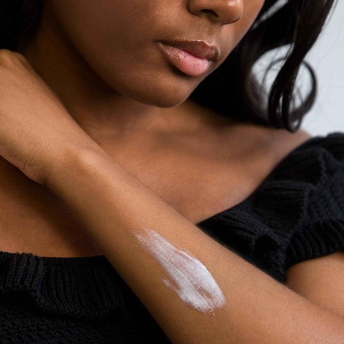 EVE LOM Daily Protection SPF 50 Facial Sunscreen - Face Moisturizer Protects, Repairs & Hydrates Skin for 36 Hours - Antioxidant-Rich Formula with Niacinamide & Vitamin C - 50ml