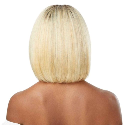 Outre Lace Front Wig Perfect Hair Line 13X4 JENISSE (DRCHOCRM)