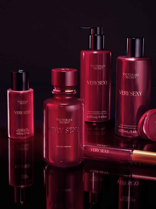 Victoria's Secret Very Sexy 3.4oz Eau de Parfum