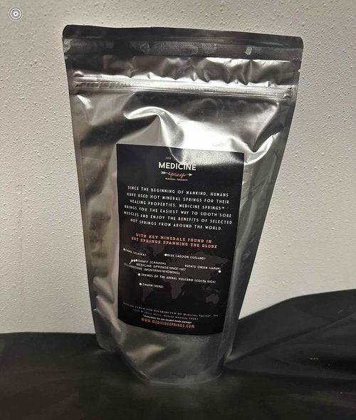 Medicine Springs hot tub Mineral Therapy Dead sea Minerals hot Spring Soaking Collection for Healing Turn Your hot tub into a Soaking Mineral Spring -Sport Formula Treats 400 Gallons