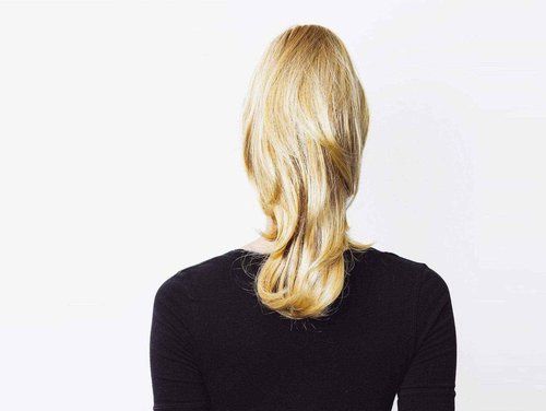 Soho Style Susan S03-16 inch Futura Jaw Clip in Claw Ponytail Extension Drawstring Hairpiece, Strawberry Blonde