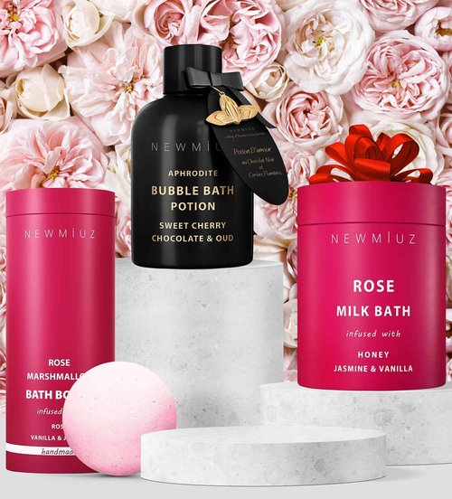 Luxury Romantic Bath Set Gifts for Women and Men - Pack of 3