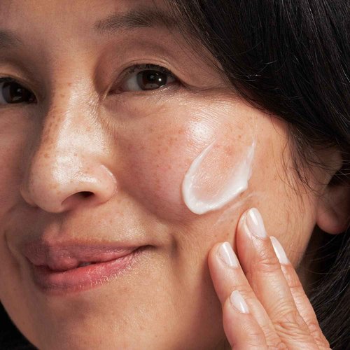 NEOSTRATA Skin Brightener Face Sunscreen Broad Spectrum SPF 35 with NeoGlucosamine, Vitamin E and Grape Extract Non-Comedogenic, 1.4 fl. oz.