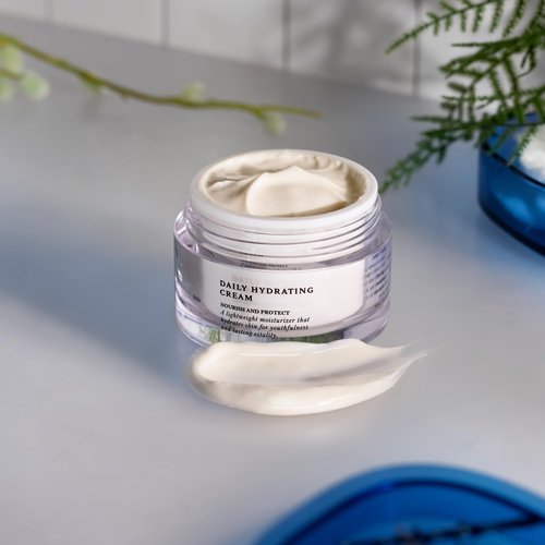 Joanna Vargas Daily Hydrating Face Cream For Women - Face Moisturizer for Radiant Soft Skin - Nourishing Day & Night Cream - Plumps & Smoothes the fine lines for Bouncier-Looking Complexion - 50ml