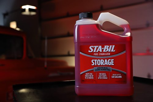 STA-BIL Storage Fuel Stabilizer | Keeps Fuel Fresh for 24 Months, Prevents Corrosion, Gasoline Treatment Additive that Protects System, Gas Stabilizer for Storage, 1 Gallon (4 Pack)