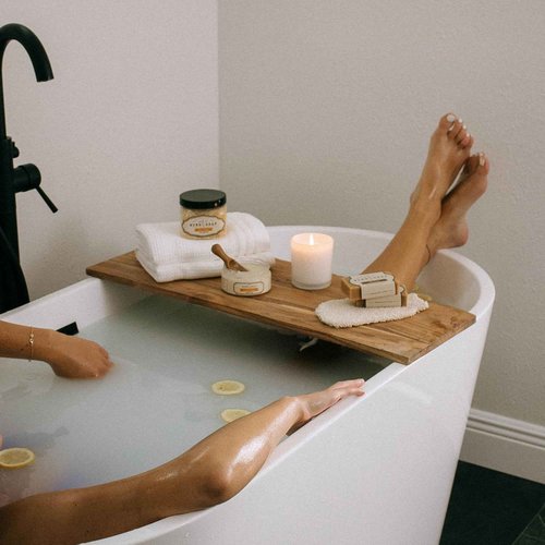 Bend Soap Company Milk Bath, 100% Natural Ingredients, Gentle Cleanser, Hydrates Moisturize and Softens The Skin, Handcrafted Goat Milk Soap, Essential Oil, 2 lbs - Oatmeal Honey