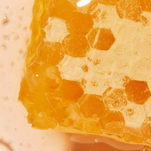 EVE LOM Rescue Facial Mask - Honey-Infused Kaolin Clay with Ground Almonds - Purifies, Conditions & Exfoliates for Brighter Complexion and Radiant Skin - Natural Ingredients (100 ml)