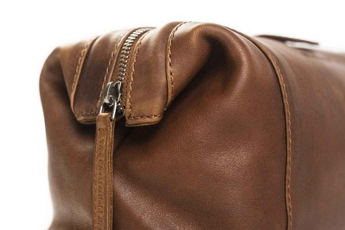 Chesterfield Brand Toiletry bag for travel necessaire | Travel shave bag Vince made of leather | Cognac genuine leather bag for travel necessaire