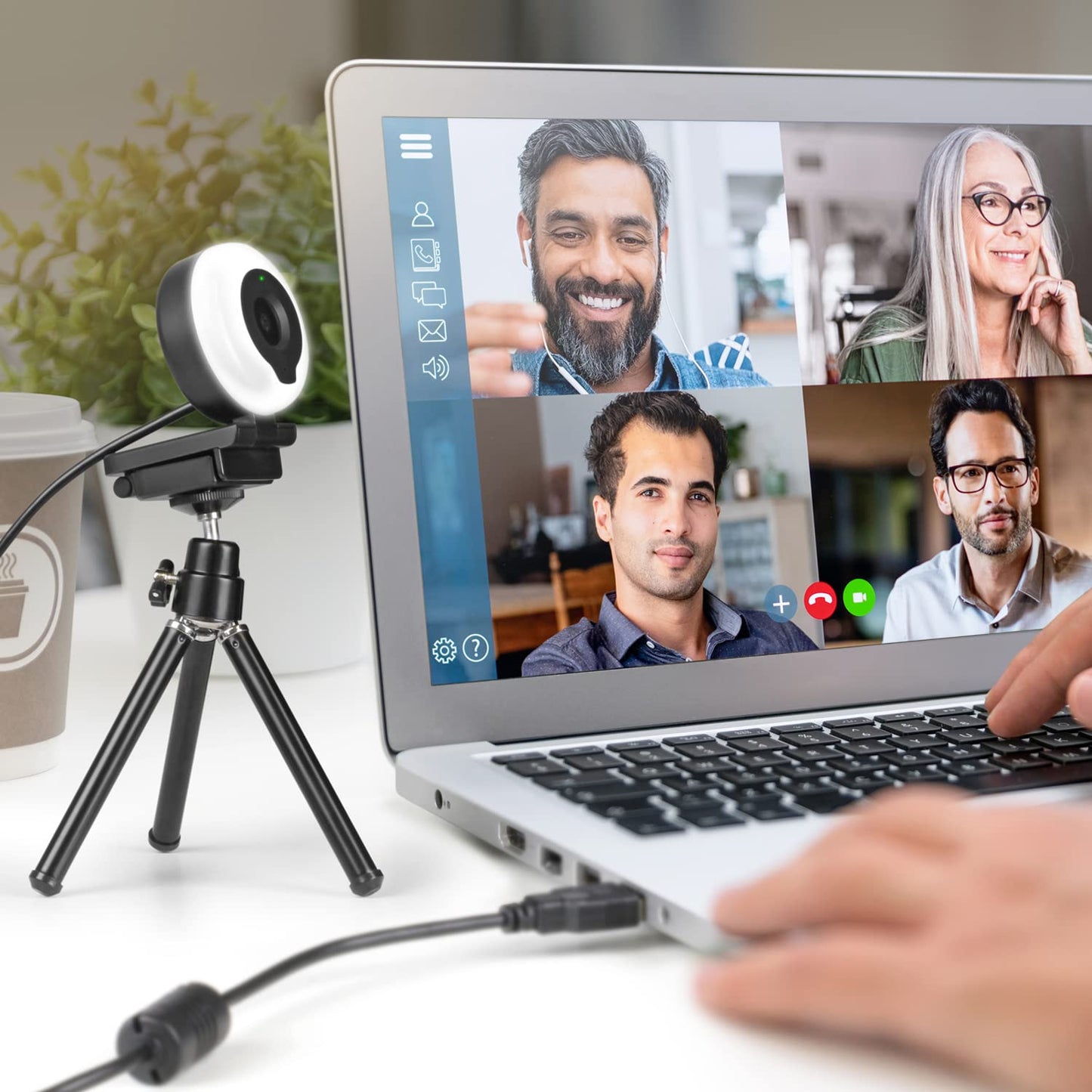 Aluratek 2K HD Ring Light Webcam with Auto Focus w/Tripod