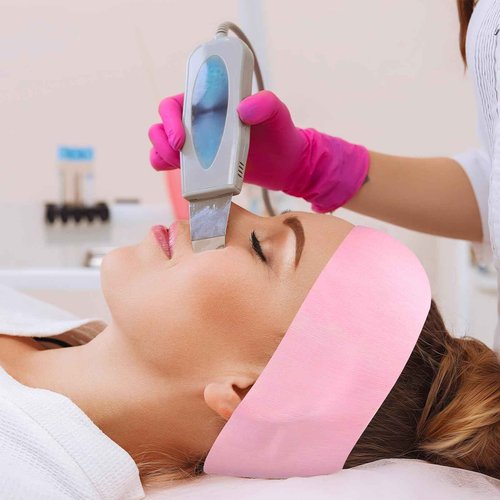 Juinte 300 Pieces Disposable Spa Facial Headbands Bulk Pink Stretch Non-woven Headband Soft Skin Care Hairband with Convenient Closure for Women Salons Esthetician Yoga Sport Supplies