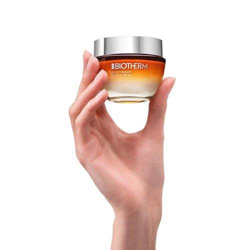 Biotherm Blue Therapy Amber Algae Revitalize Day Cream, Anti-Aging Moisturizer for Dehydrated and Mature Skin with Amber Algae, Nourishing and Firming Formula for a Glowing Complexion, 1.7 Fl. Oz.