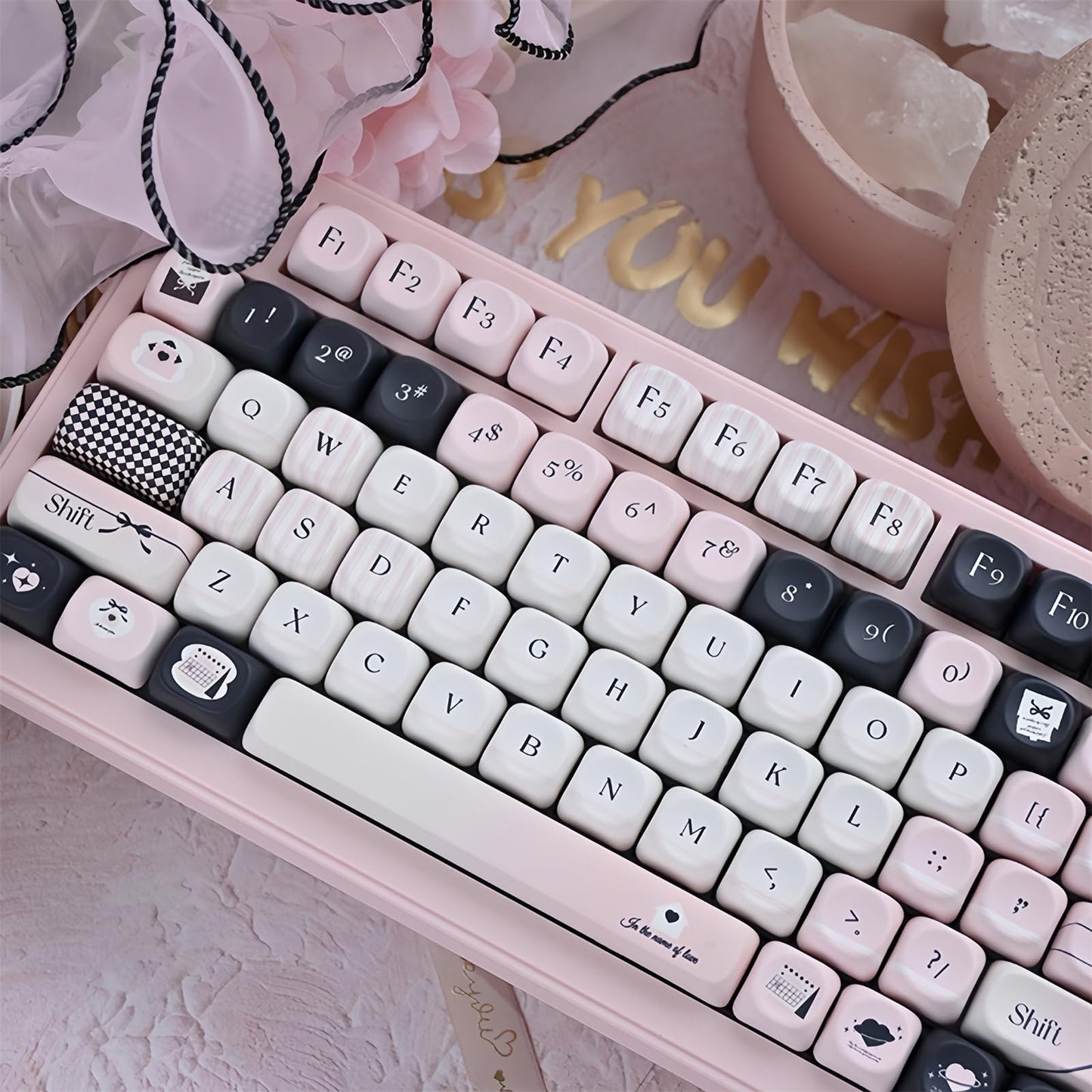 ZMX Pink and Black Keycaps,MOA Profile Cute Keycaps PBT Dye-Sub Kawaii Custom Full Size Keycap Set for Cherry MX Switch ANSI Layout 75% 60% Mechanical Gaming Keyboard DIY Creamy Key Cap (126Keys)