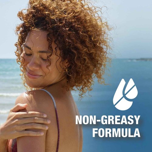 CoreTex Sun X 50 Broad Spectrum Sunscreen Packets & Dry Towels Duo Kit - Pack of 100 Paraben, Oxybenzone, Octinoxate, & Oil Free Sunscreen - No White Cast and Water Resistant Up to 80 Minutes