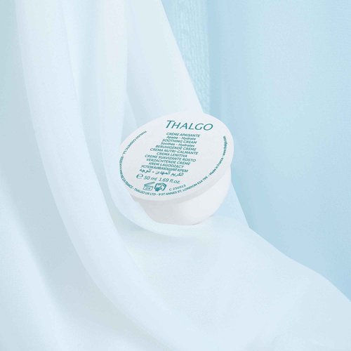 THALGO Soothing cream from the professional product line CICA Marin. Repairs, soothes and strengthens sensitive and weakened skin. Environmentally friendly refill capsule