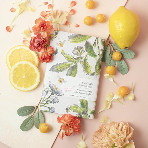 Margot Elena Summer Discovery Box, Bath and Beauty Gift Set for Women, Self Care Kit, Women’s Fragrances, Pampering Luxury Spa Body Care Package, and Essentials