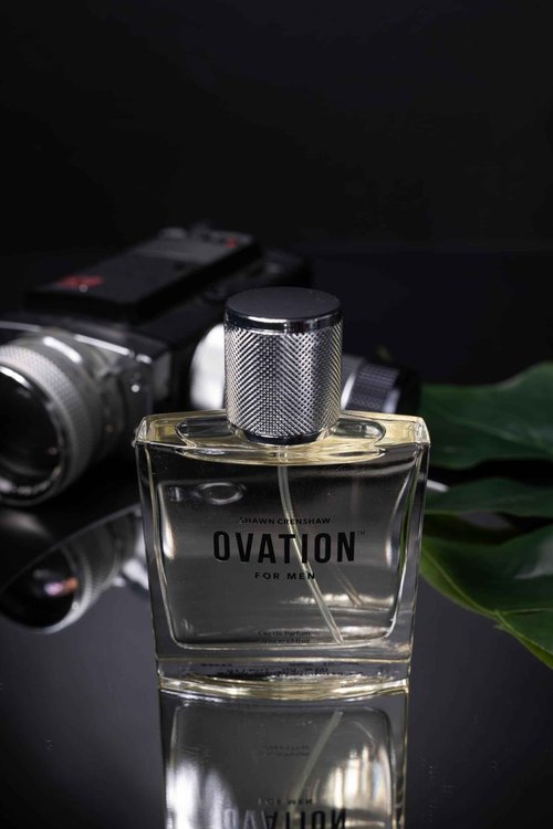 Ovation for Men by Shawn Crenshaw Alluring, Attention Grabbing Signature Fragrance Eau de Parfum 50ml (1.7 fl. oz.)