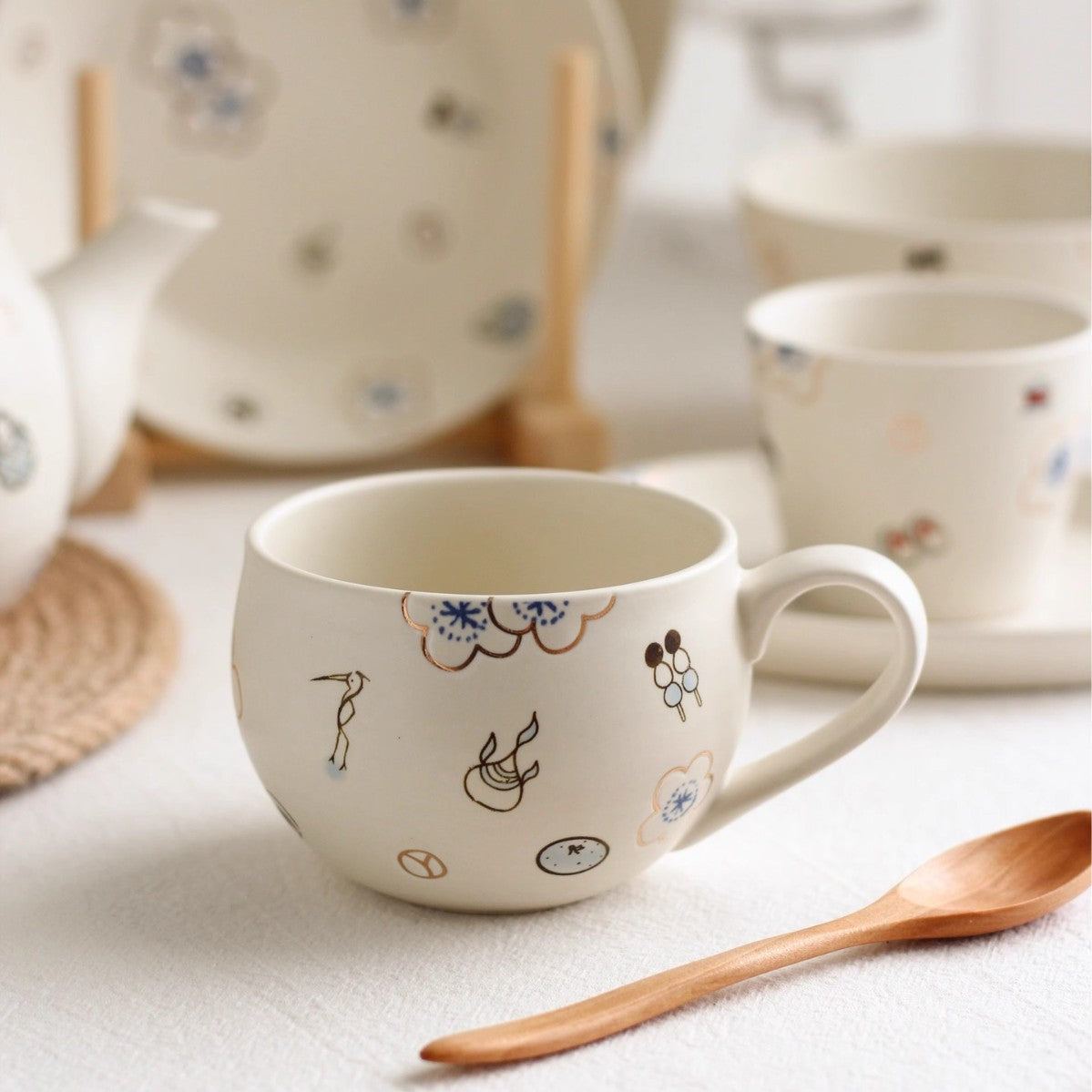 Japanese-Style Ceramic Dinnerware & Tea Set - Cute Porcelain Tableware