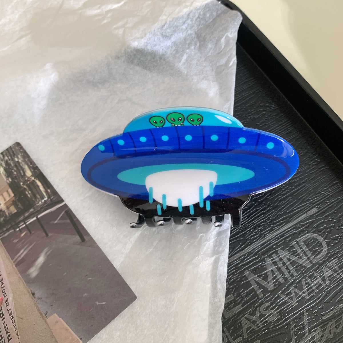 Acrylic Alien Hairpin - Cartoon Space Design