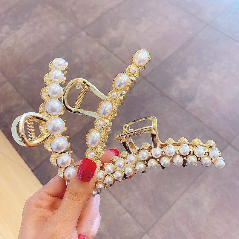 Metal Pearl Hair Clip - Elegant Geometric Design