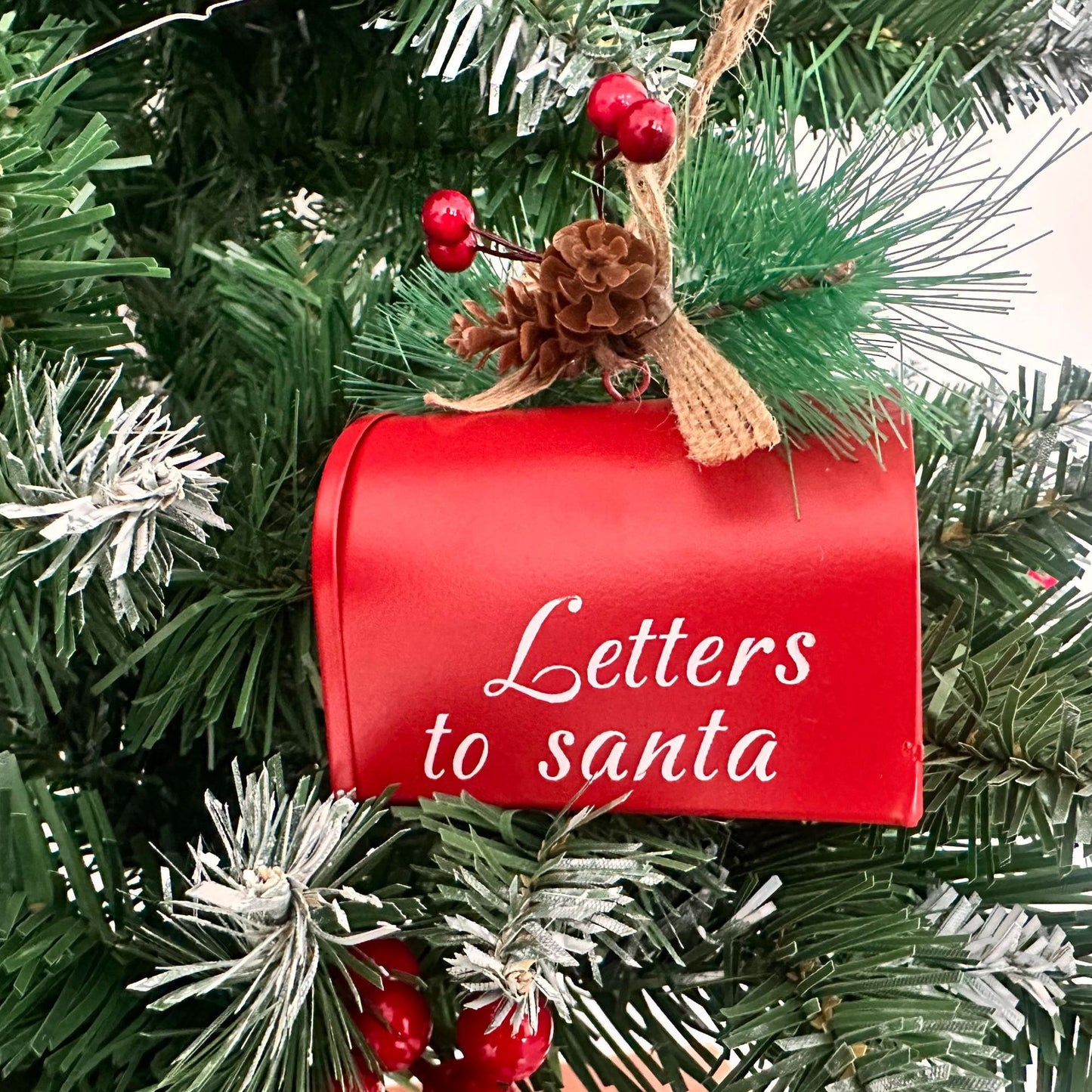 Christmas Iron Ornaments Metal Mailbox Decoration - Red