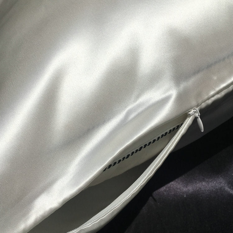 Silk Pillowcase Double-Sided 22 M Zipper Bed Pillow Cover - Luxurious Mulberry Silk