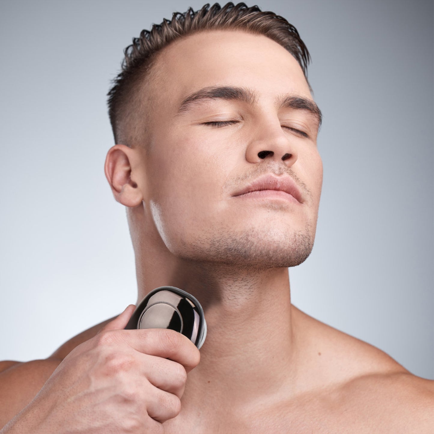 Portable Electric Shaver for Men, Rechargeable Beard Trimmer with LED Display