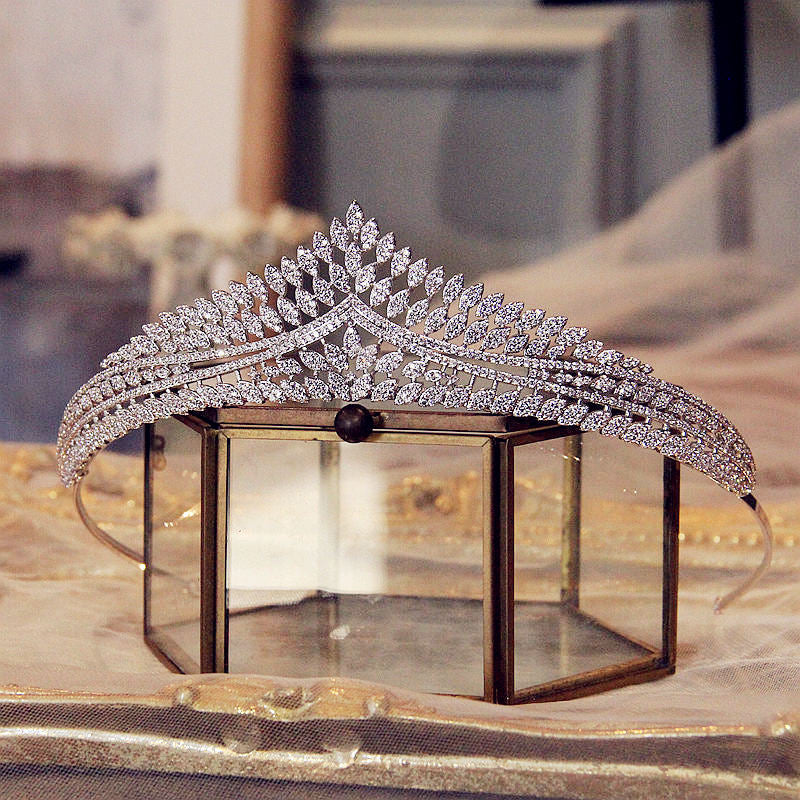 Zircon Crown Hairpin - Platinum Gold-Plated