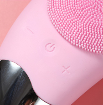 Ultrasonic Facial Cleansing Brush - Silicone Skin Care Device with 2 Sets